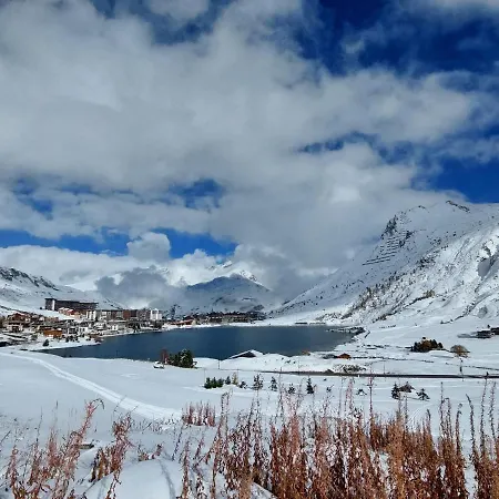 Rond Point Des Pistes - Val Claret-10 By Interhome アパート